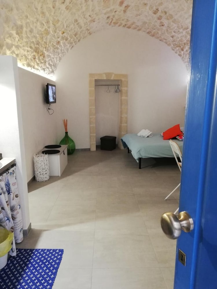 Studio, 1 Bedroom, City View photo 1