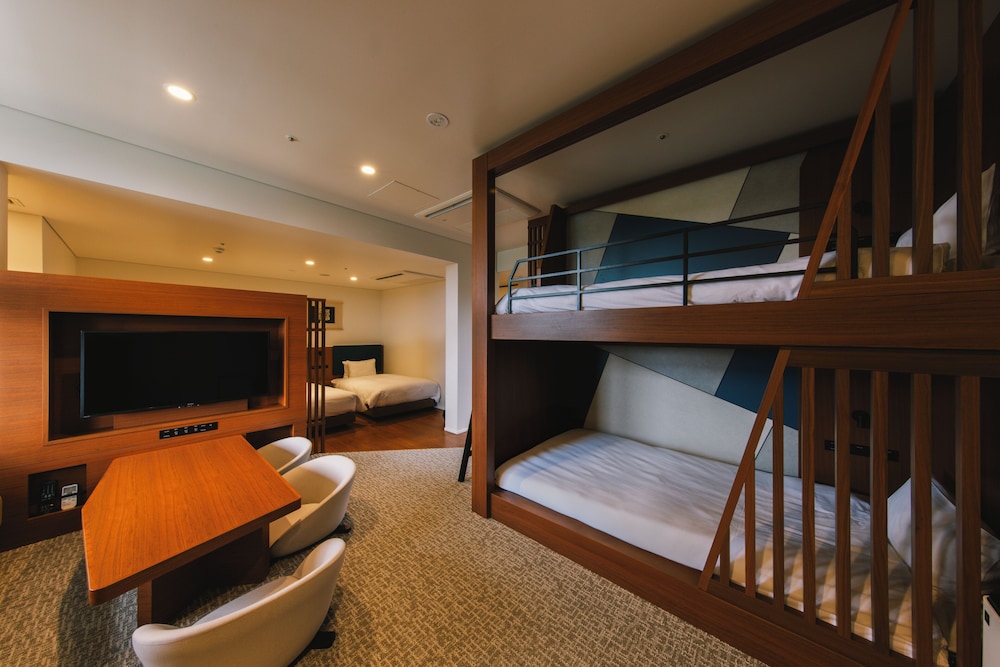 Family suite with open air bath, Non Smoking - Photo 11