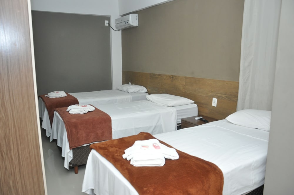 Economy Single Room, 3 Twin Beds