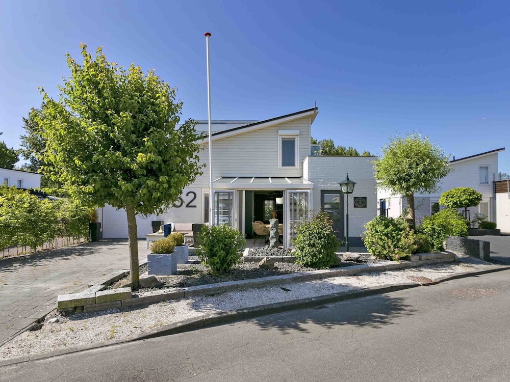 House photo 1