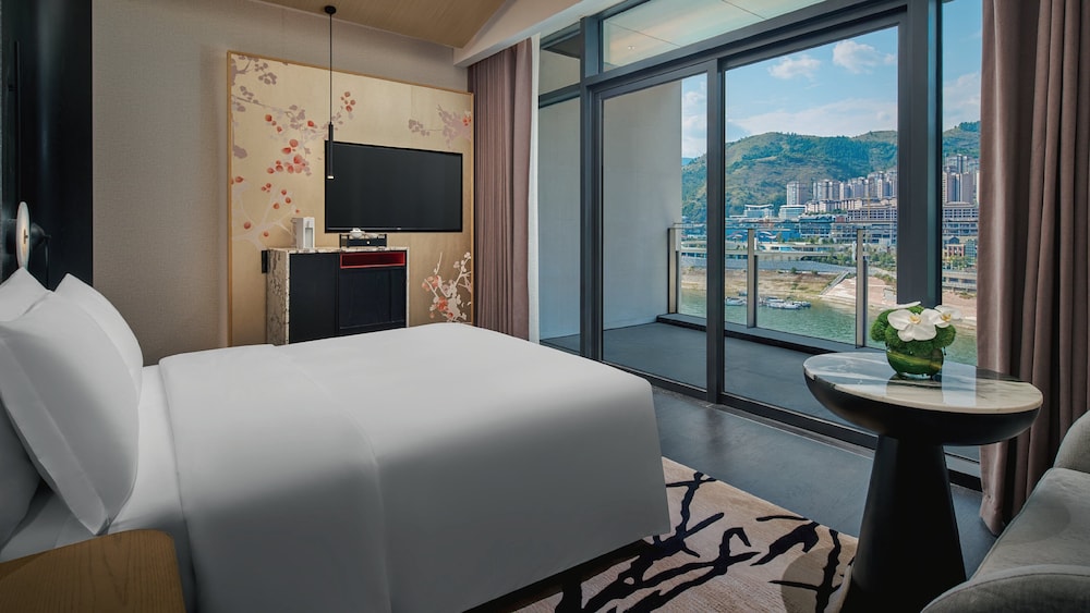 1 King Premium River View