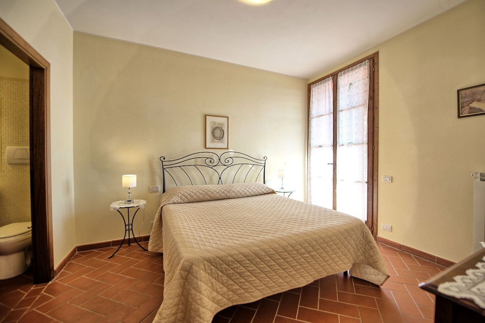 Panoramic Apartment, 3 Bedrooms (Casa Rossa 4) photo 1