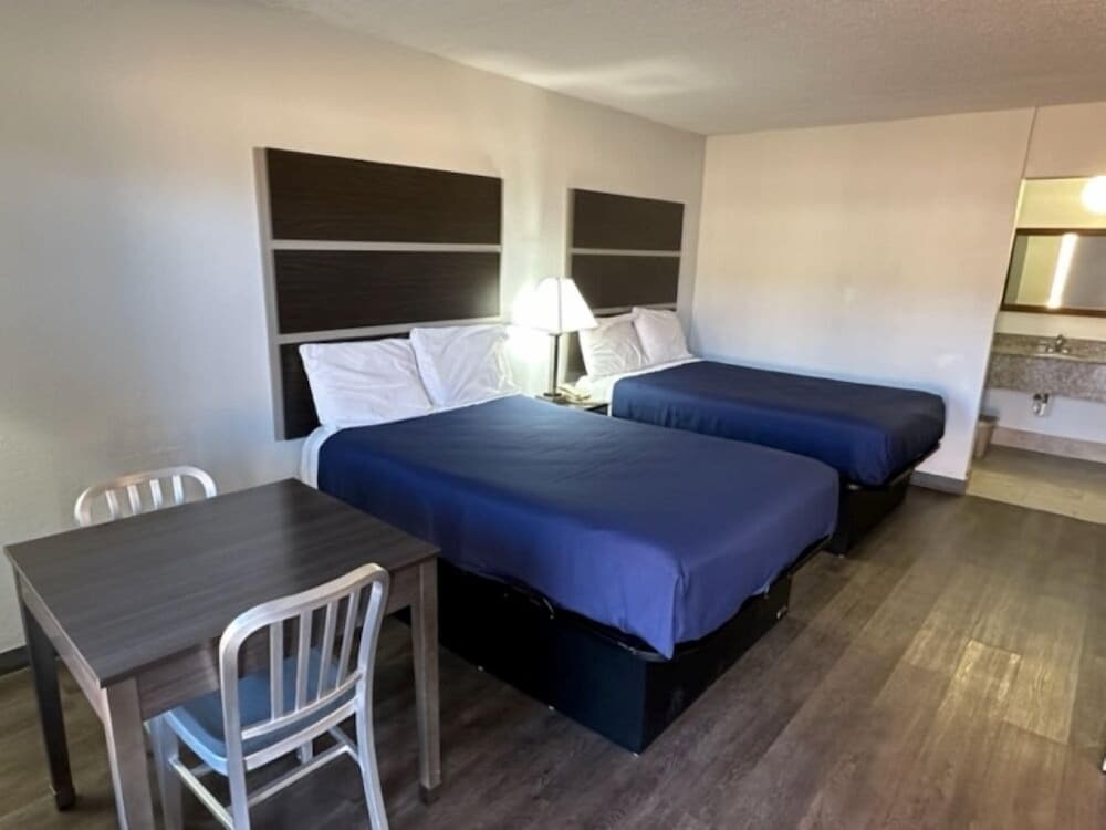 Room, 2 Double Beds, Non Smoking, Refrigerator & Microwave - Photo 1