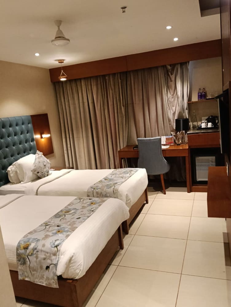 Executive Twin Room photo 3