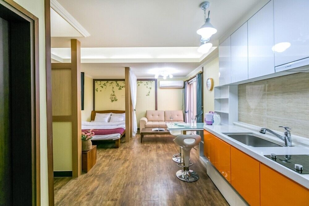 Room (Beach-dong 201) - Photo 9