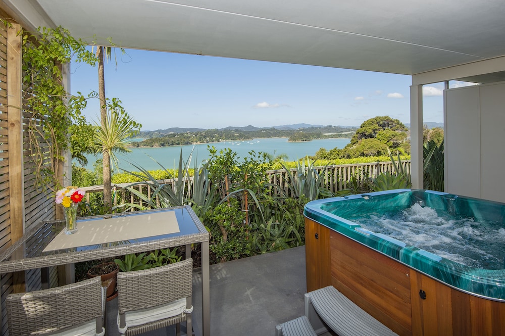 Luxury Room 1 with Ocean View and Private Spa photo 2