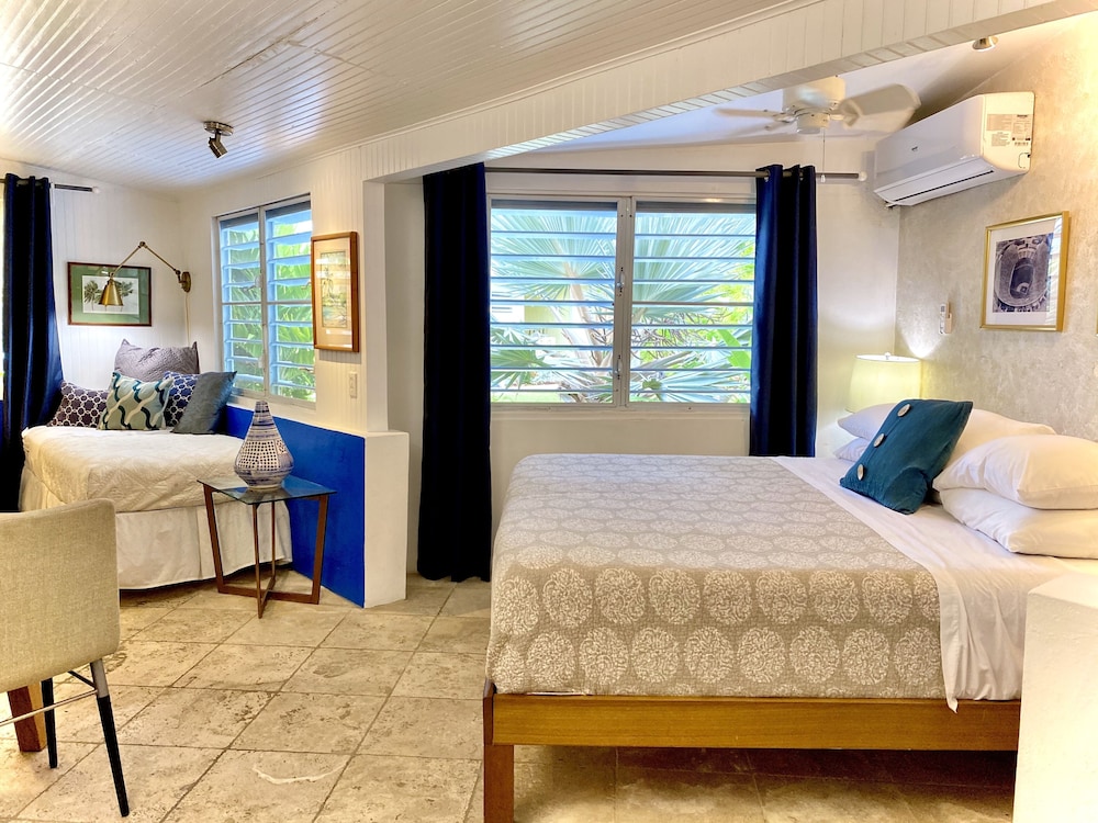 Deluxe Cottage, Kitchen, Garden View (Calypso)