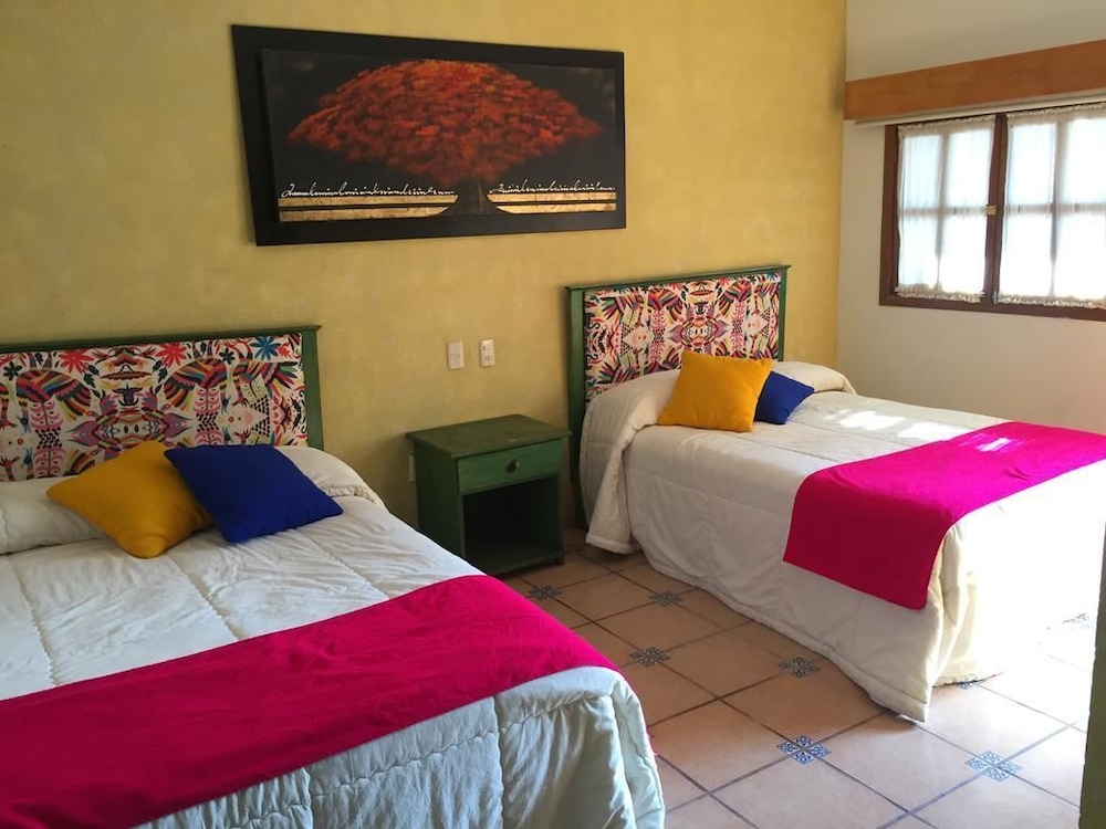 Family Room, Multiple Beds