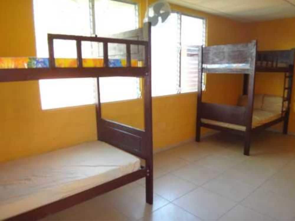 Standard Shared Dormitory, 5 Bedrooms photo 1