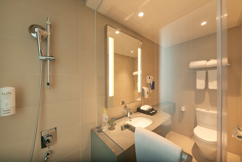 Standard Room, 1 King Bed, Accessible