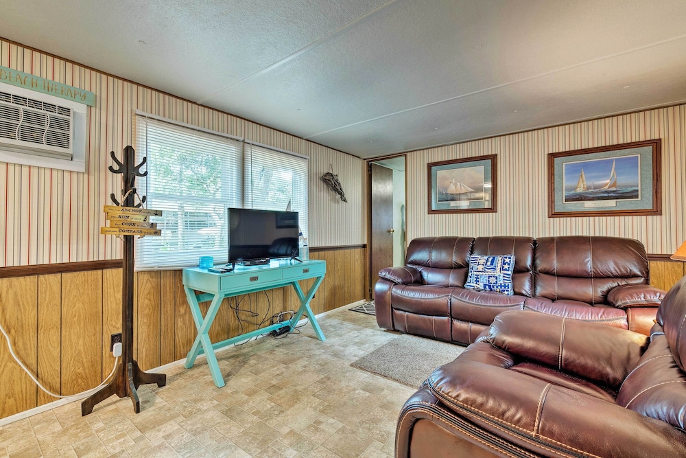 House (2 Bedrooms) photo 1