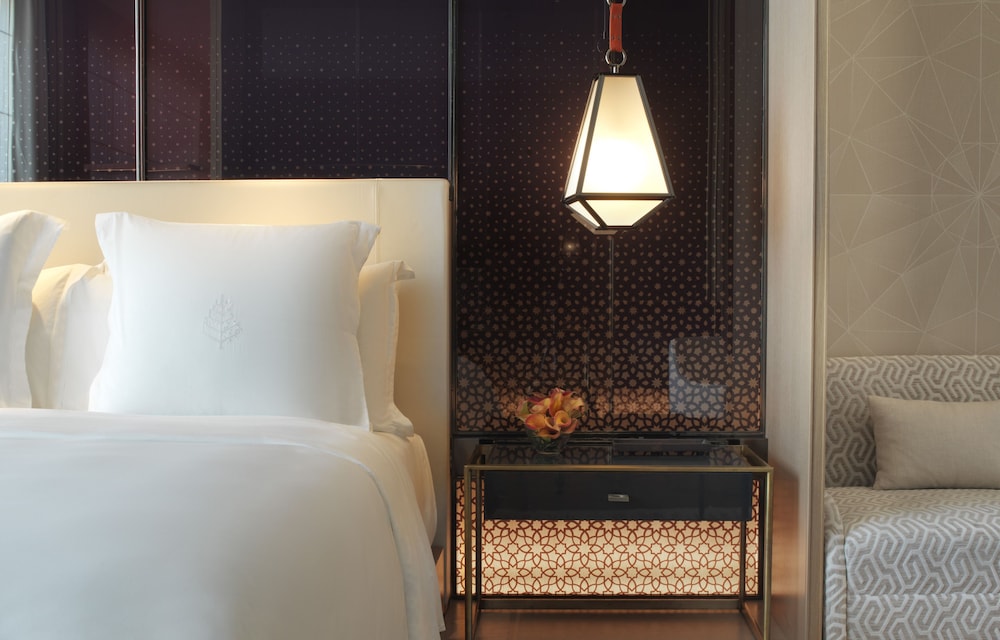 Deluxe Room, 1 King Bed