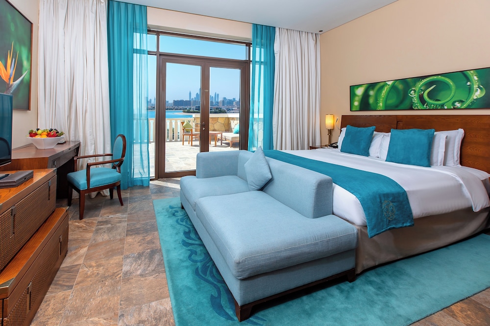 Luxury Room, 1 King Bed, Balcony (Palm View)