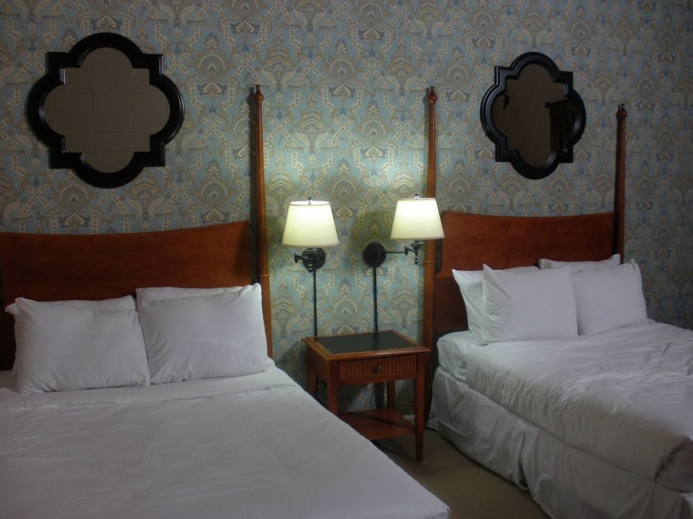 Deluxe Room, 2 Double Beds photo 1