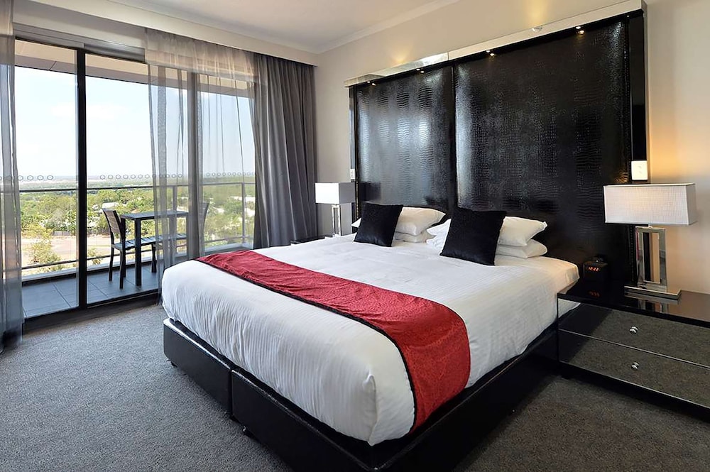 Executive Business Suite with Balcony