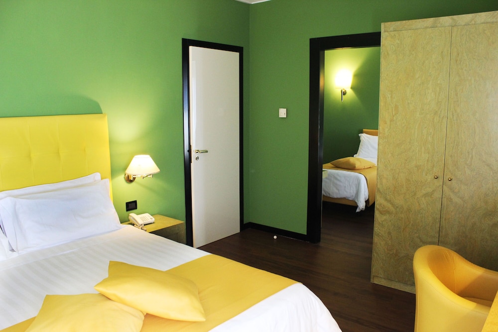 Quadruple Room photo 3