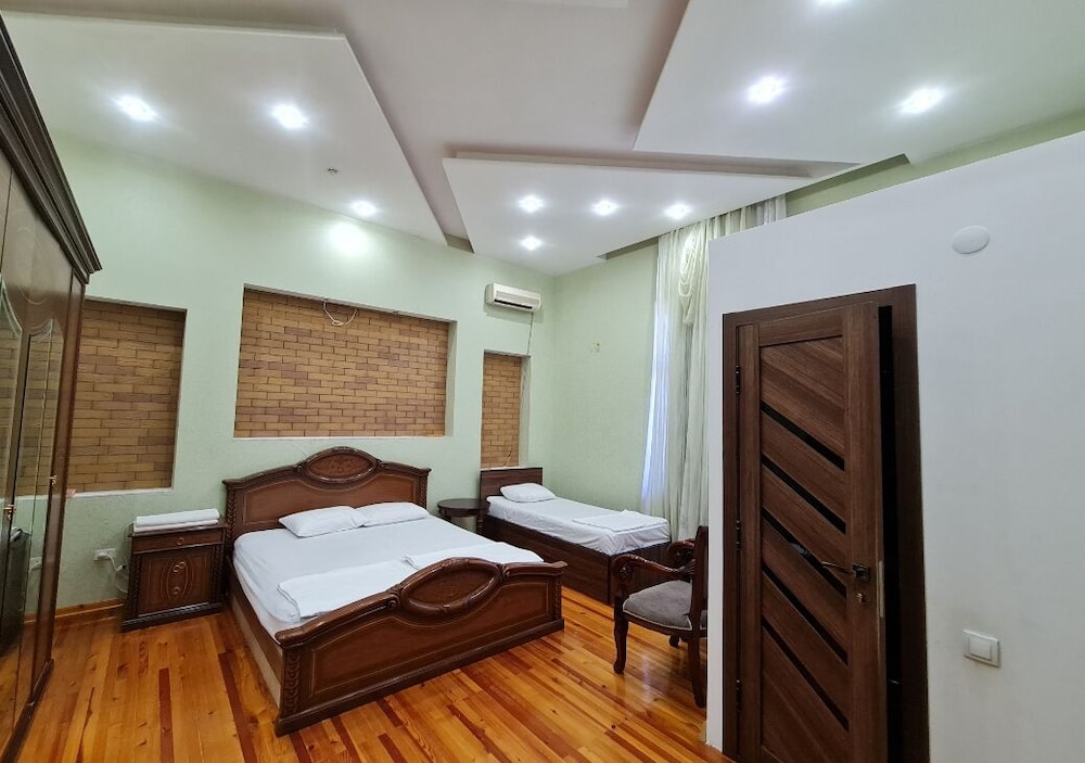 Basic Room photo 2