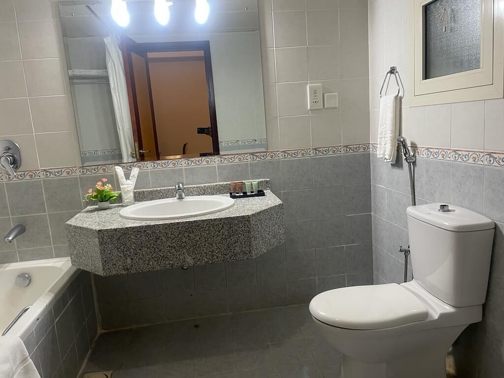 Standard Apartment - Photo 5