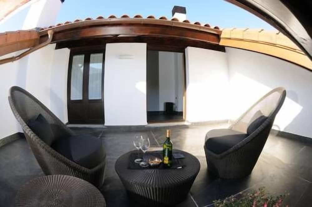 Family Room, Terrace photo 3