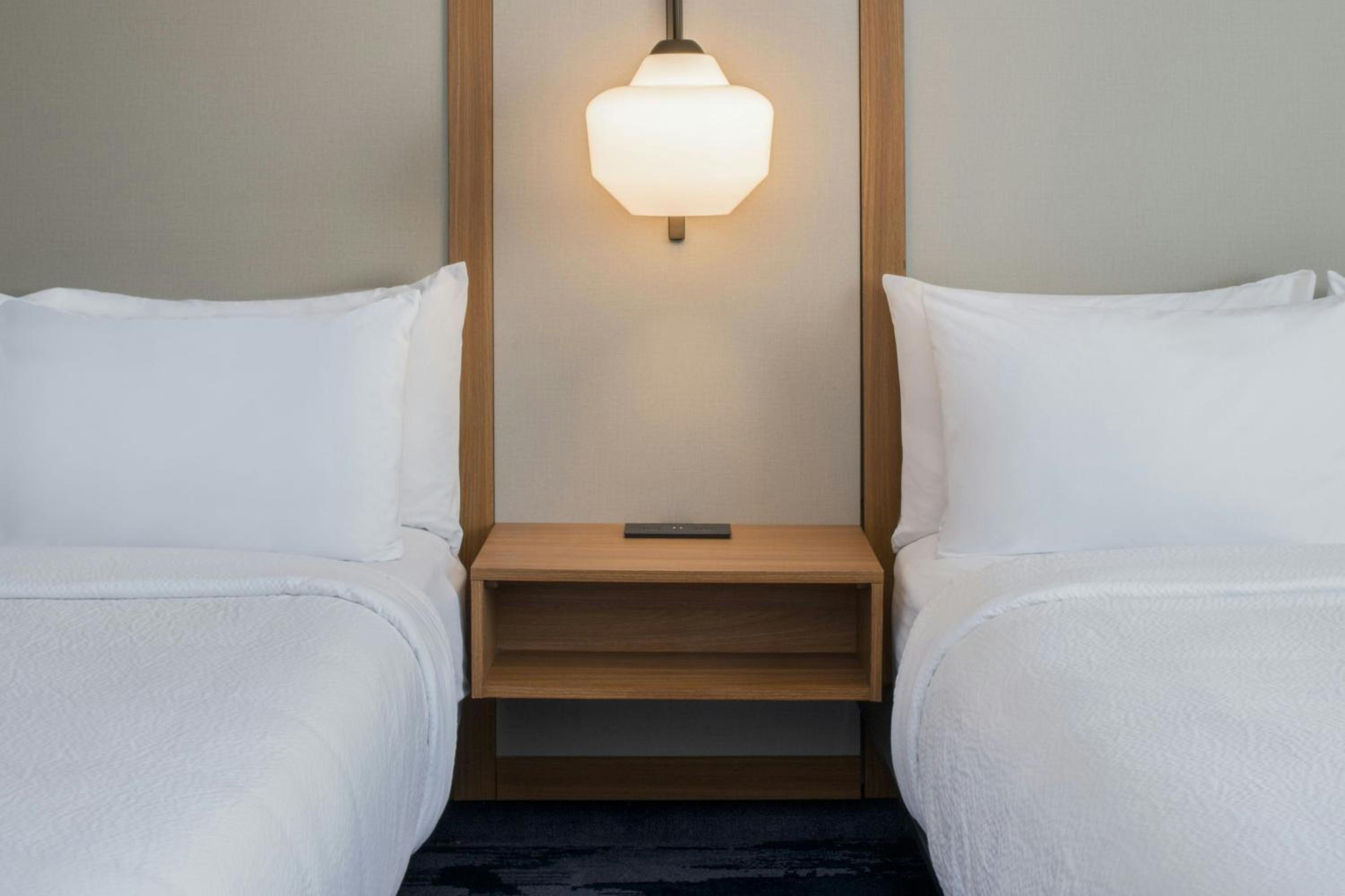 Standard Room with Two Queen Beds, Sofa Bed and Roll-In Shower - Mobility and Hearing Accessible photo 2