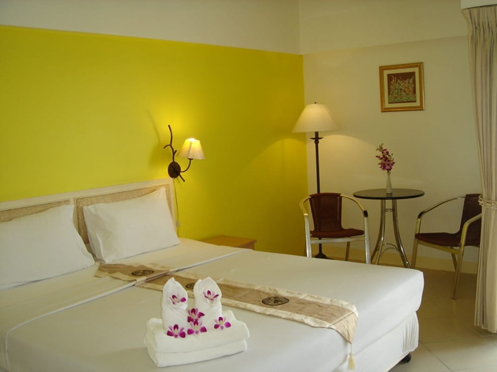 Deluxe Double Room photo 2