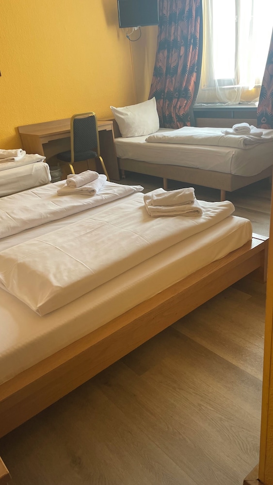 Quadruple Room photo 3