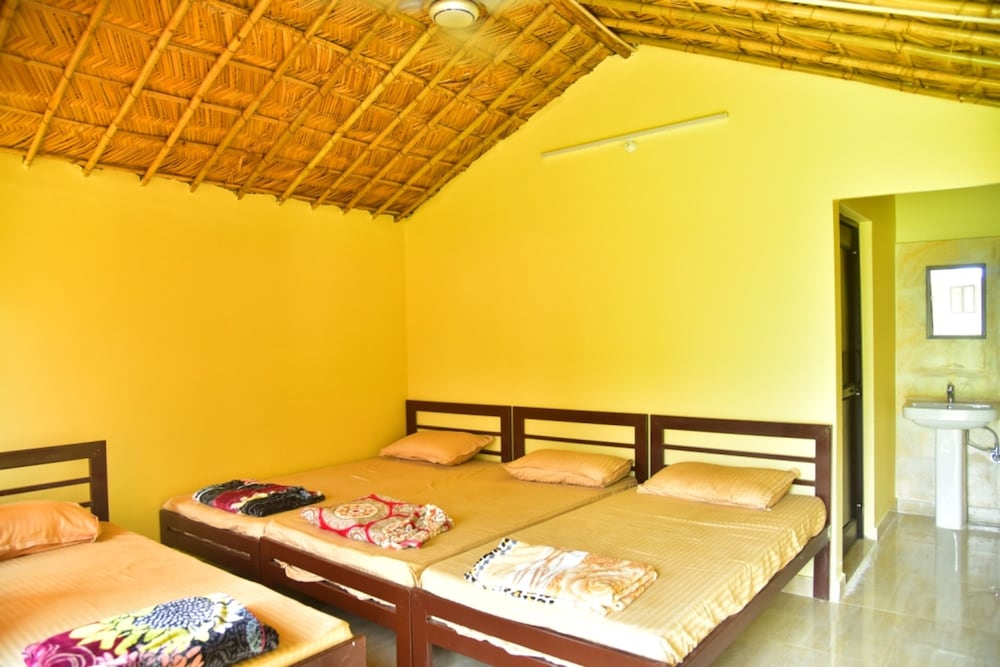 Premium Room, Multiple Beds, Non Smoking, Garden View photo 1
