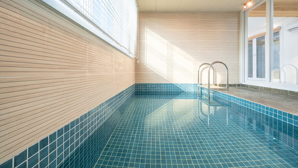 Basic Room, 2 Bedrooms (Private Pool Villa 1)