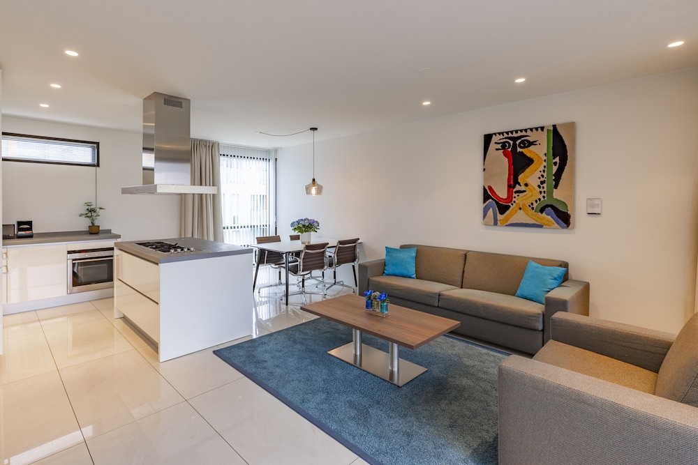 Economy Suite, Multiple Beds, Balcony photo 1