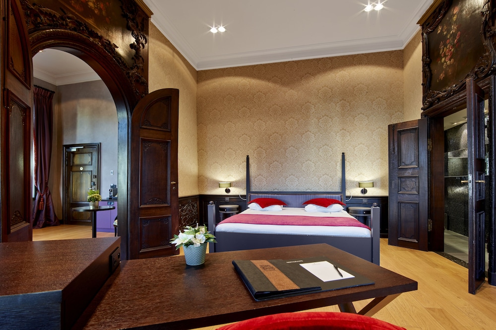 Junior Suite - Photo 1