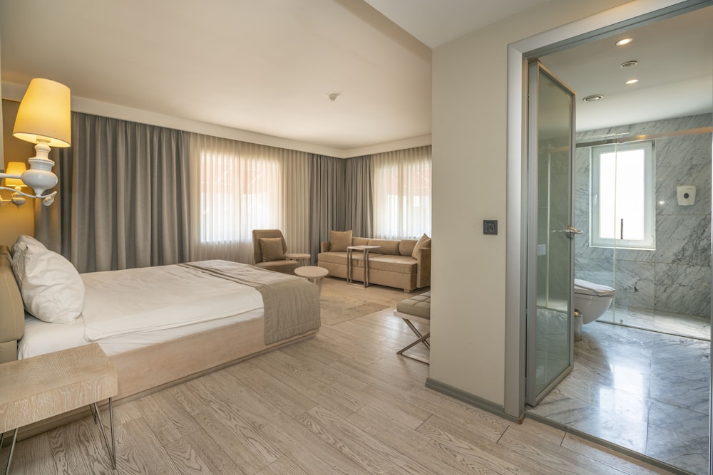 Executive Double Room photo 1