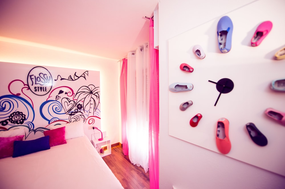 Room, Multiple Beds - Photo 3