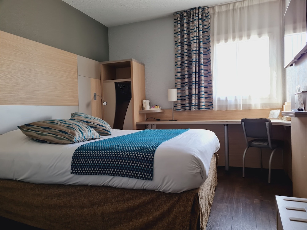 Standard Room, 1 Double Bed - Photo 9