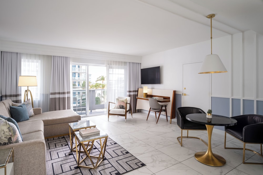 Suite, 1 Bedroom (Balcony) - Photo 1
