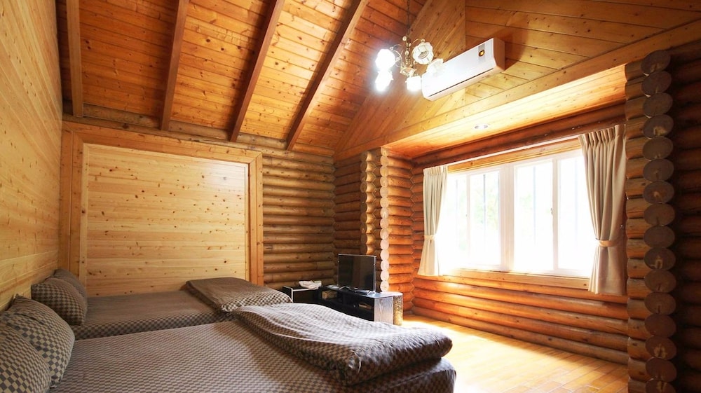 Chalet, 4 Bedrooms (12 People) photo 1