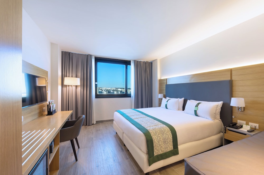 Premium Room - Photo 14