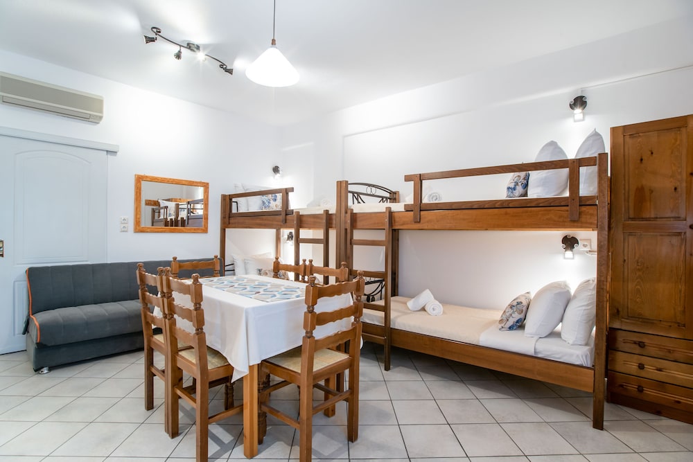 Standard Apartment, 2 Bedrooms, Non Smoking, Lanai (First Floor, 6-7 adults)