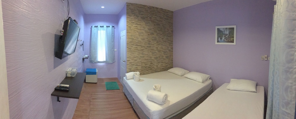 Triple Room photo 2