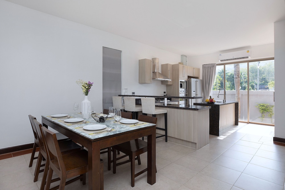 Design Villa, 3 Bedrooms, Garden View photo 3