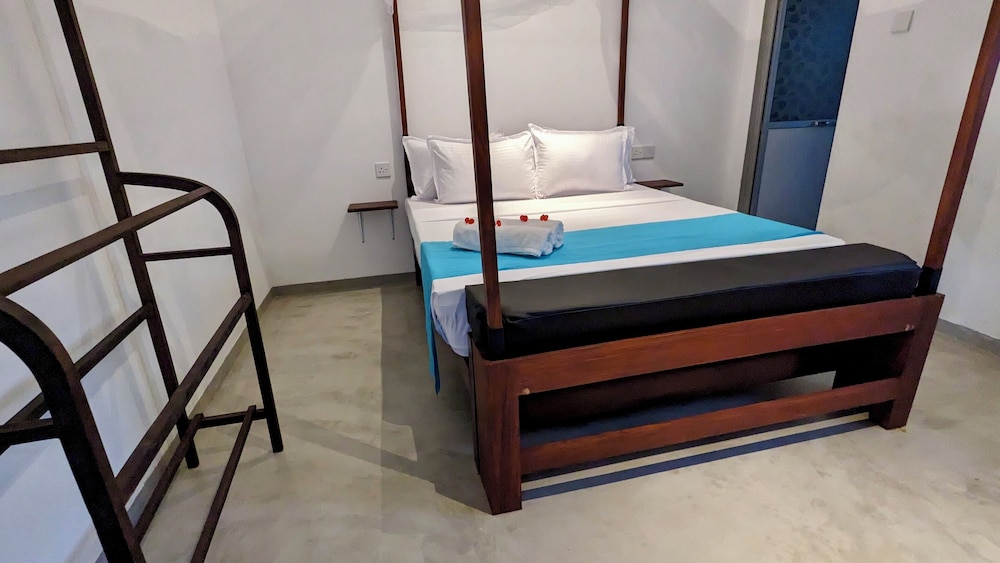 Basic Double Room photo 3