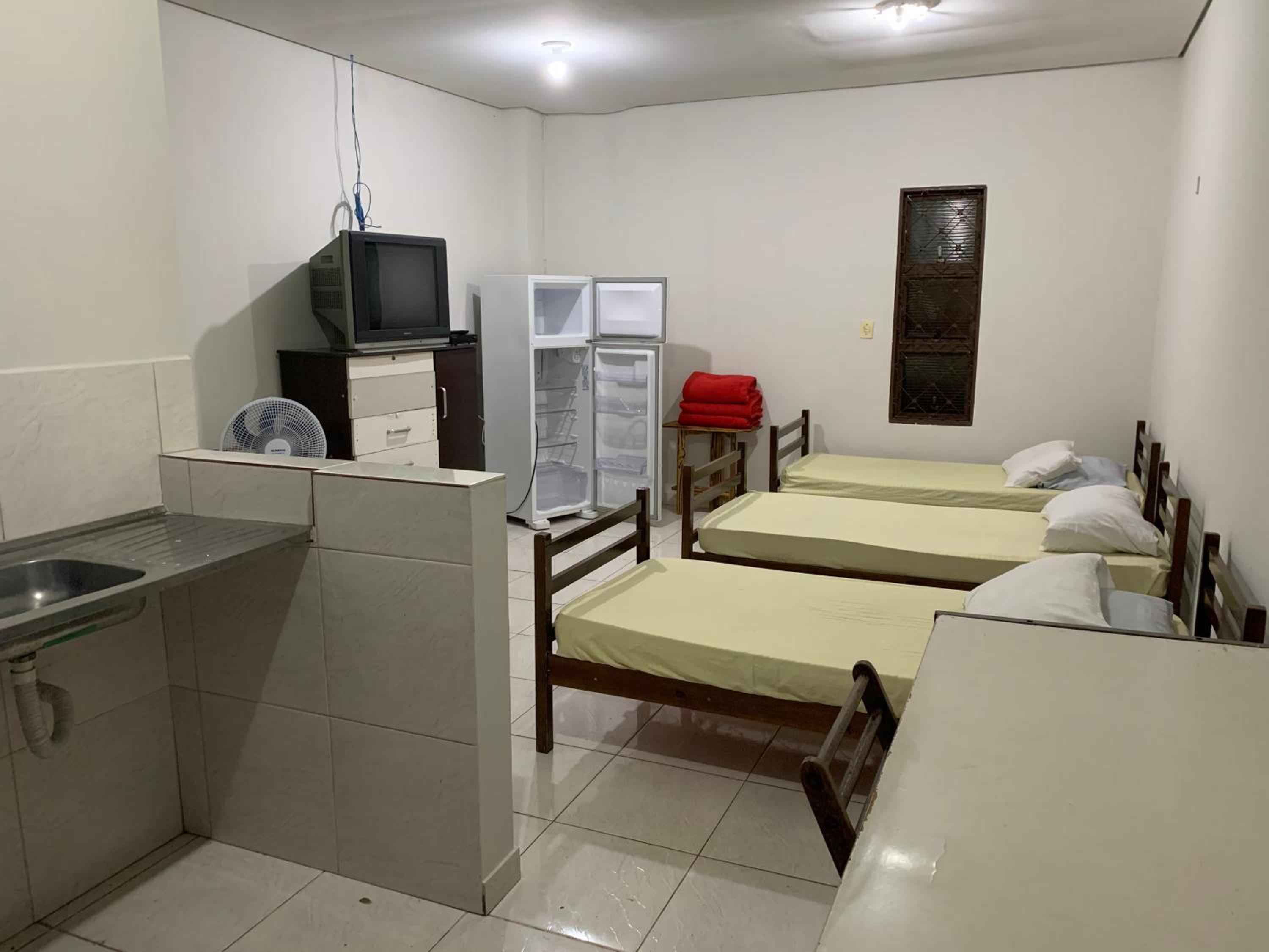 Triple Room with Private Bathroom photo 2