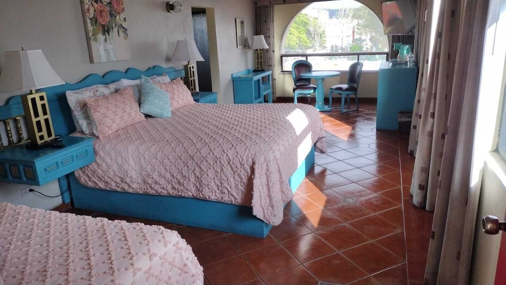 Junior Triple Room