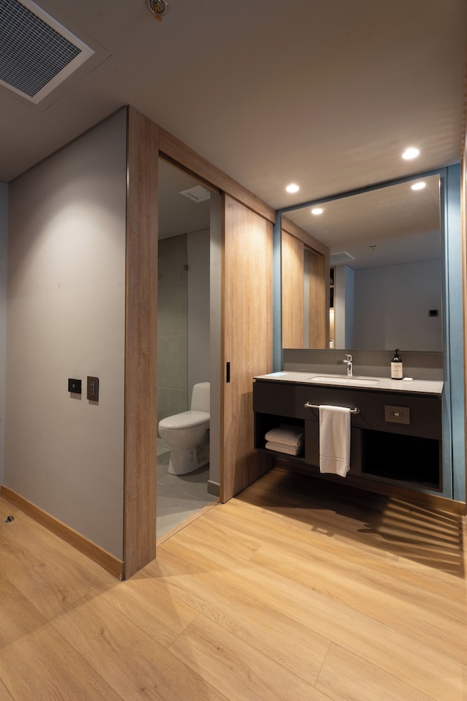 Standard Double Room, 1 Queen Bed - Photo 4