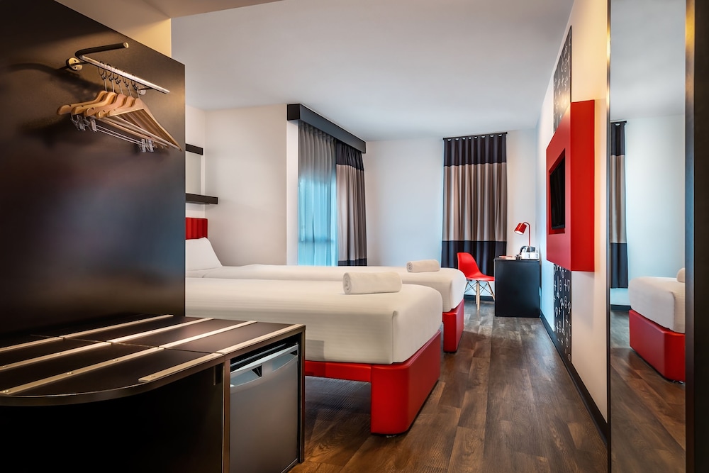 Standard Twin Room photo 3