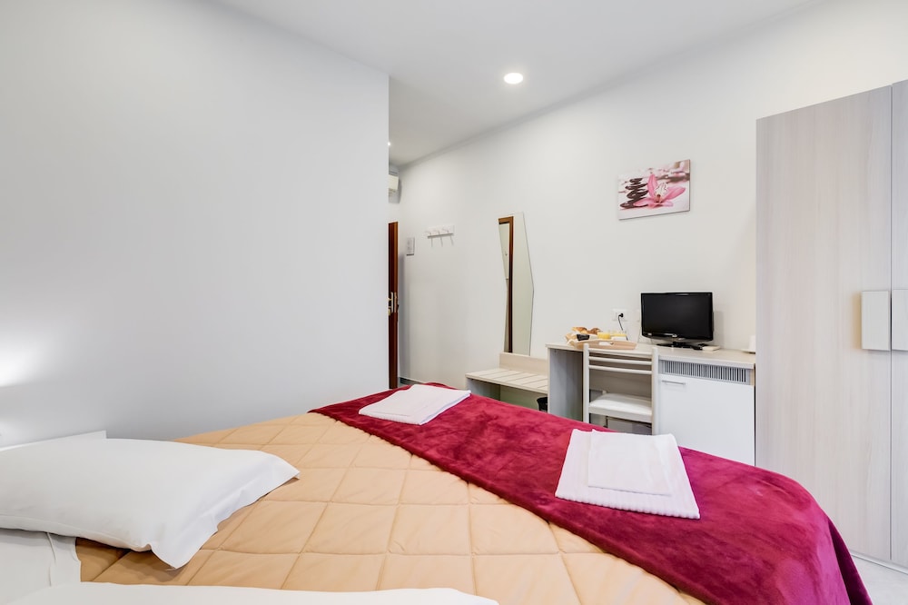 Classic Double Room photo 2