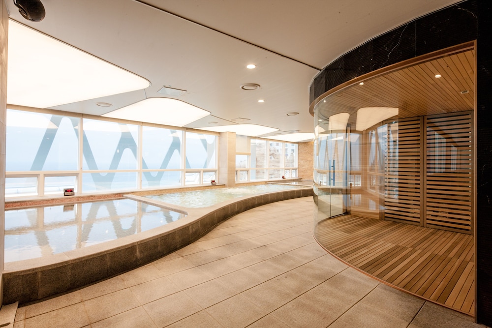 [Sauna PKG] Hotel Superior (Standard/Family Twin) - Sauna for 2 photo 1