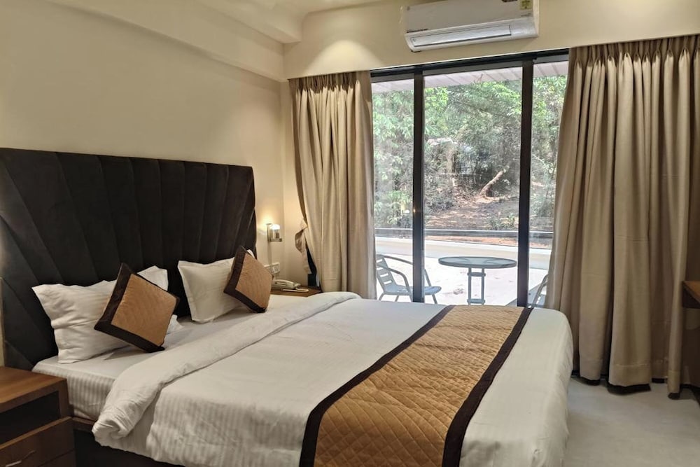 Deluxe Double Room, Balcony