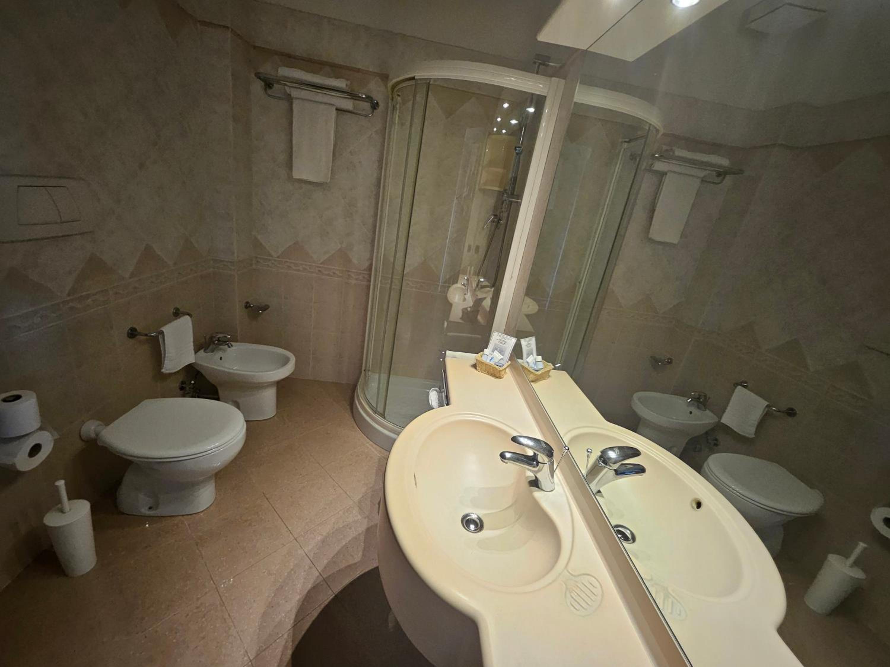Triple Room photo 3