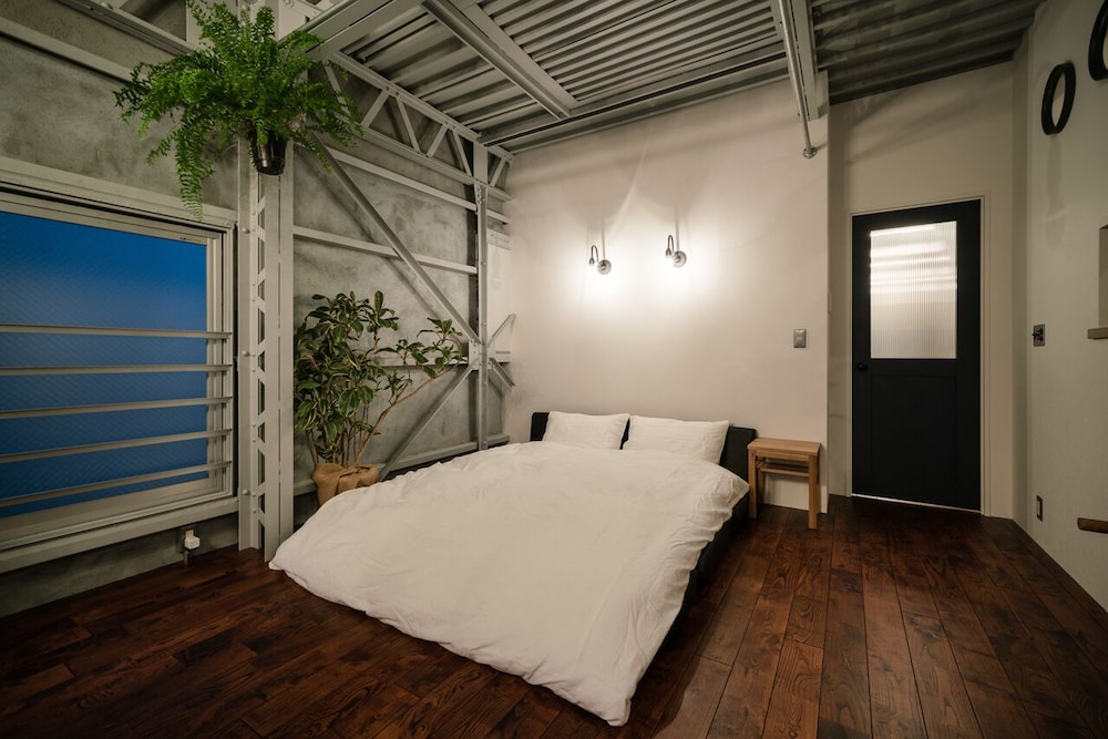 Basic House