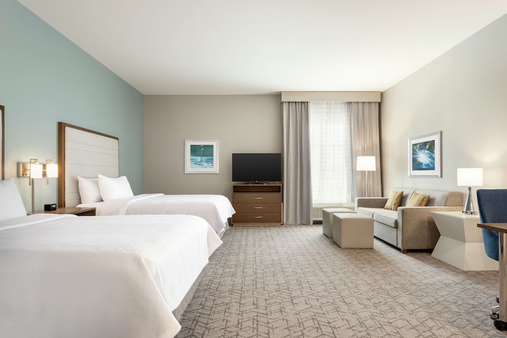 Studio, 2 Queen Beds, Accessible (Mobility & Hearing, Roll-in Shower) - Photo 4